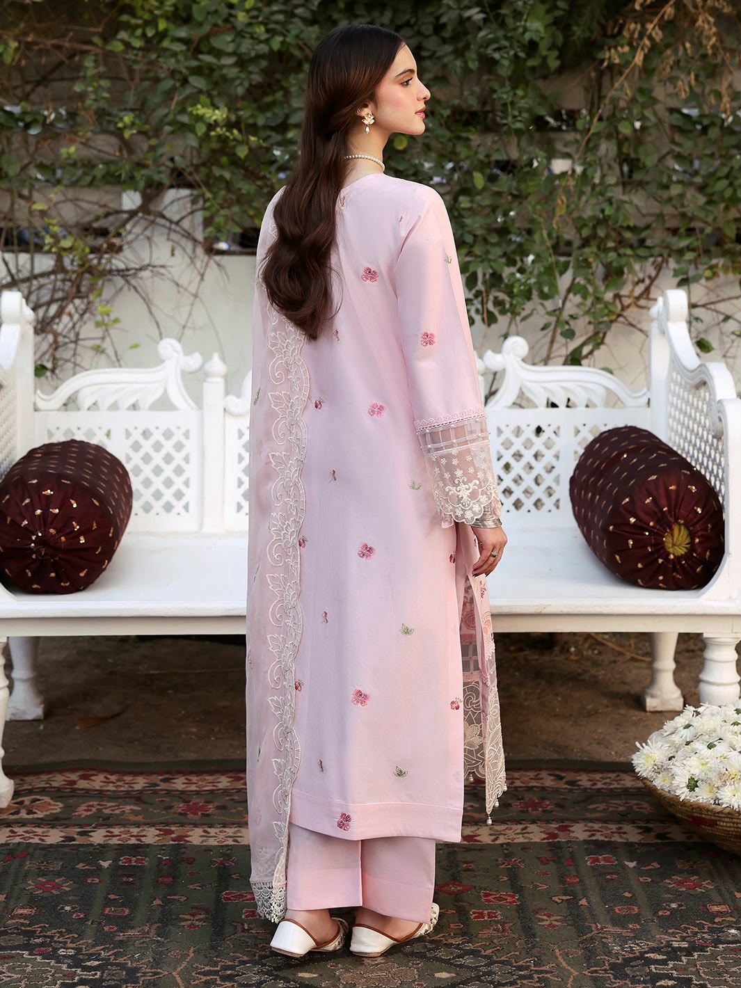 Mahnur Chickenkari Unstitched 3 Piece