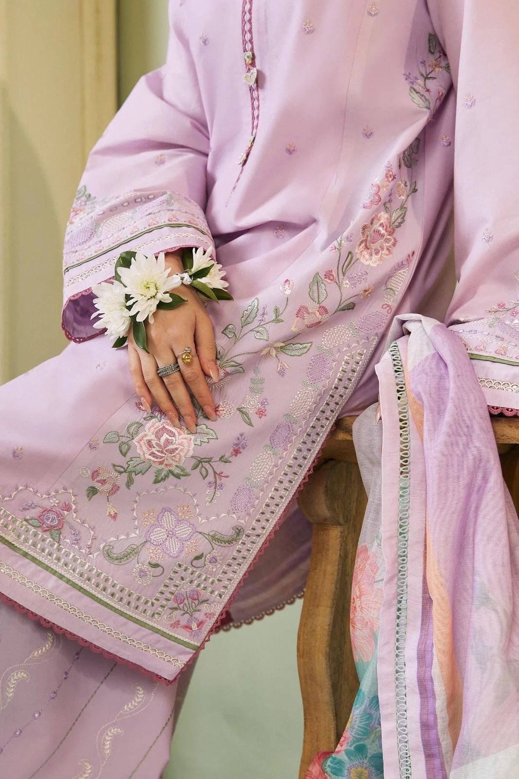 Zara Shahjahan 1066 Embroidered Unstitched 3 Piece